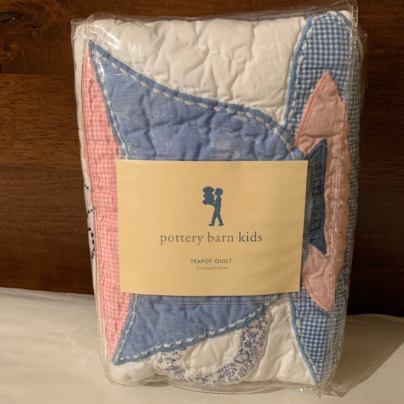 Pottery Barn Kids TeaPot Quilted Standard Sham 26" x 20" - Picture 1 of 3